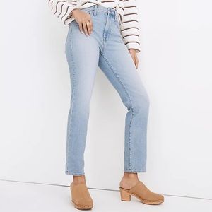 Madewell The Petite Perfect Vintage Jean in Fiore Wash, MC490